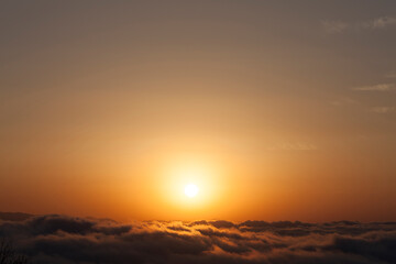 Fototapeta na wymiar 雲海からの日の出
