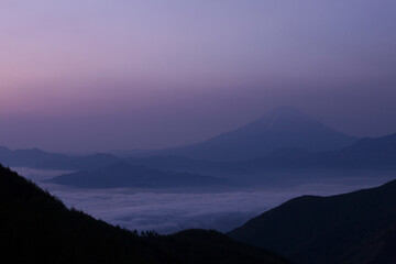 Fototapeta premium 櫛形山からの富士山