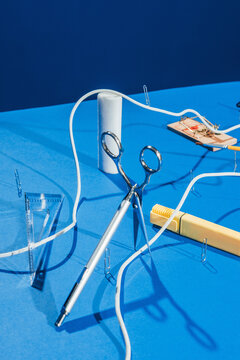 Office Supplies / DIY ""cable"" rollercoaster""for staples -Abstract Set Ups.