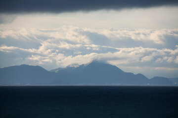 田子の浦から見た伊豆半島