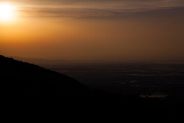 伊勢の夕景