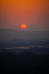 伊勢の夕景