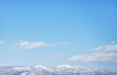 Fototapeta premium 冬 雪 山 空