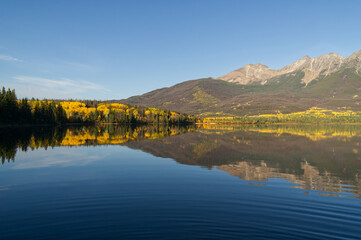 Pyramid Lake during an Autumn Morning