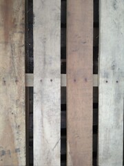 wooden pallets that have been used