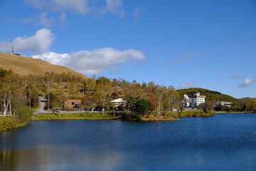 Fototapeta premium 快晴の湖