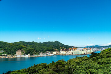 Fototapeta na wymiar 長崎県長崎市　女神大橋から望む長崎市の風景　都市景観
