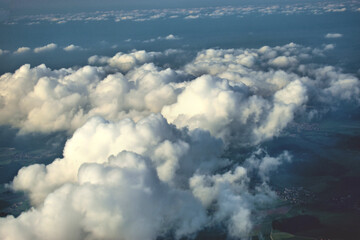Flug über den Wolken in Oesterreich 12.9.2020