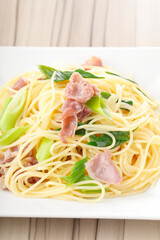 生ハムと九条ネギのパスタ