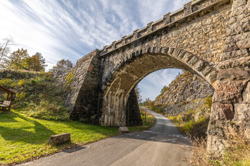 Fototapeta premium old stone bridge