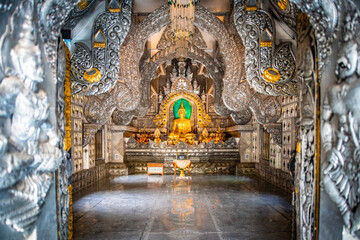 Fototapeta premium Wat Sri Suphan, Silver monastery in Wat srisuphan, Silver Buddhas in Wat Sri Suphan, the famous Silver Temple in Chiang Mai, Thailand, Silver temple.