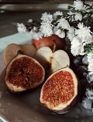 figs on a plate