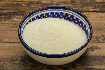 White sugar in the bowl