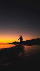 Obraz na płótnie Canvas Evening dawn on the shore