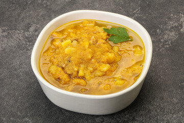 Pea soup with smoked meat