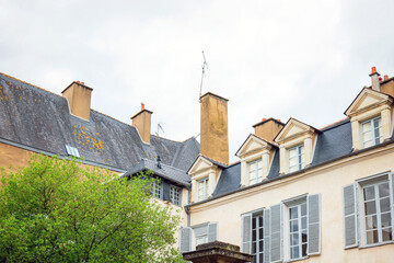 Fototapeta na wymiar Antique building view in Paris city, France.
