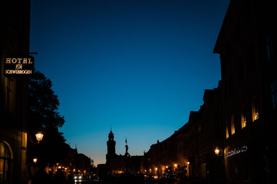 Blaue Stunde am Obermarkt in G&ouml;rlitz