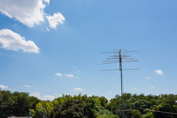 Obraz premium アンテナと青空