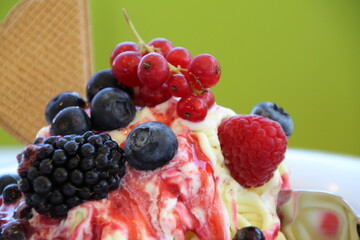 Eiscreme Frutti di Bosco