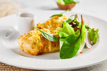 Pie with liver and cream sauce