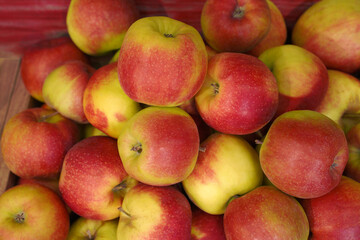 red apples in a market