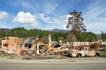 In mid-September this year, wildfires broke out in northern Oregon, destroying numerous commercial...