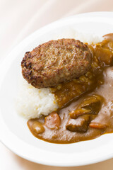 ハンバーグカレー