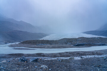 Athabasca Glacier, Columbia Icefield, Jasper National Park, Alberta, Canada.