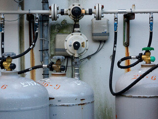 プロパンガスタンク