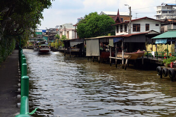 Fototapeta na wymiar Bangkok, Thailand - Saensaep Canal