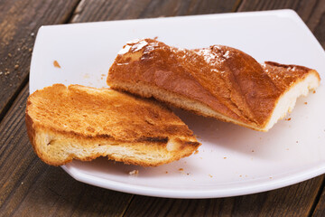 amazing bread croutons for breakfast