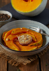 baked pumpkin with oil and spices