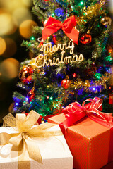 クリスマスプレゼントとイルミネーション