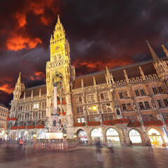 Dramatic night view of  Marienplatz and Munich city hall.