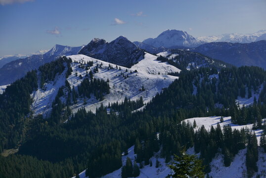 Voralpen Deutschland/&Ouml;sterreich:
Blick vom Seekarkreuz auf Ross-und Buchstein und Guffert