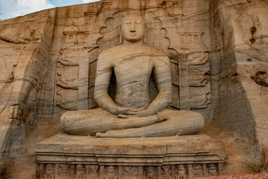 Seated Buddha image in  Gal Vihara, Polonnaruwa, Sri Lanka