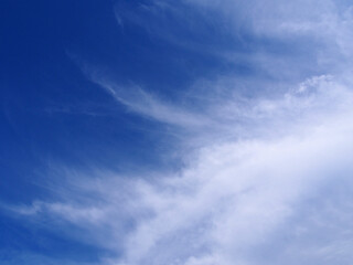 Naklejka na ściany i meble 爽やかな青空と雲