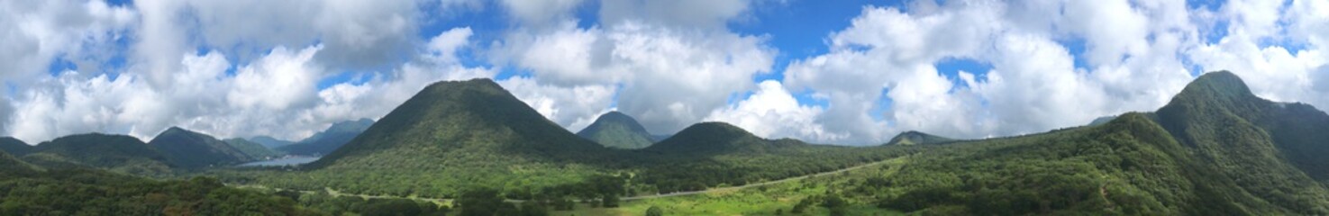 群馬県・水沢山からの絶景。(パノラマ)(榛名湖・榛名富士・相馬山)