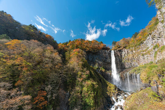 華厳の滝 © hikka15