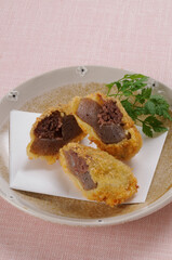 こんにゃくのはさみ揚げ