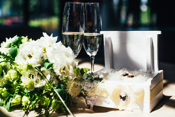 weddings rings