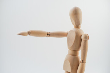 木製の人形のイメージ