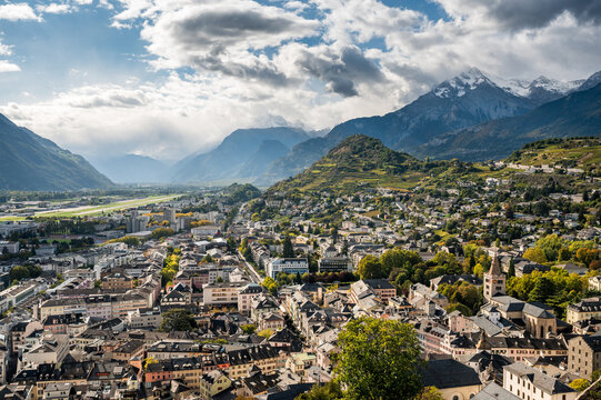 view from Ch&acirc;teau de Tourbillon over Sion, Valais