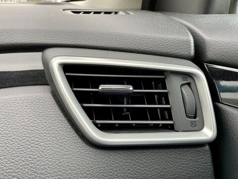 Lüfter und Klimaanlage im Auto