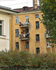 Fototapeta na wymiar Russian poverty. The yard in St. Petersburg, Russia