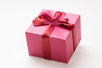 赤いリボンの贈り物