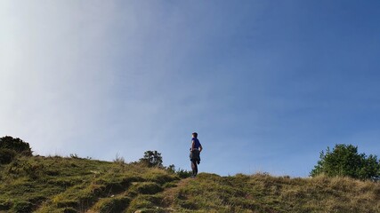 Mirando el camino a recorrer.