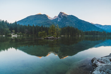 Fototapeta na wymiar Beautiful scenery of Hintersee lake in Bavaria, South Germany, popular destination in Europe