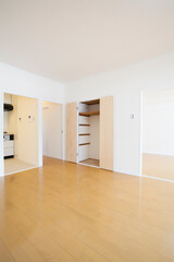 リビングルームの収納スペース