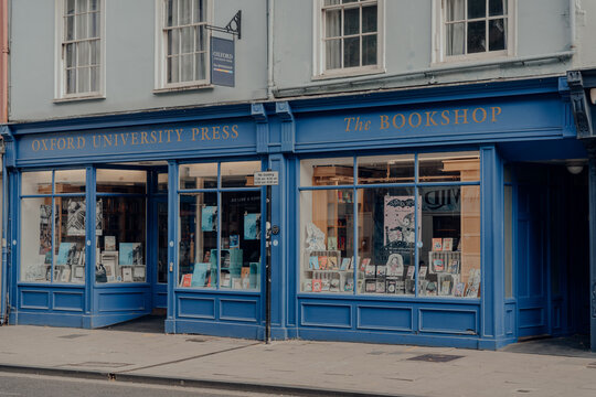 Oxford, UK - August 04, 2020: Exterior Of A Closed Oxford University Bookshop In Oxford, UK. Empty Street.